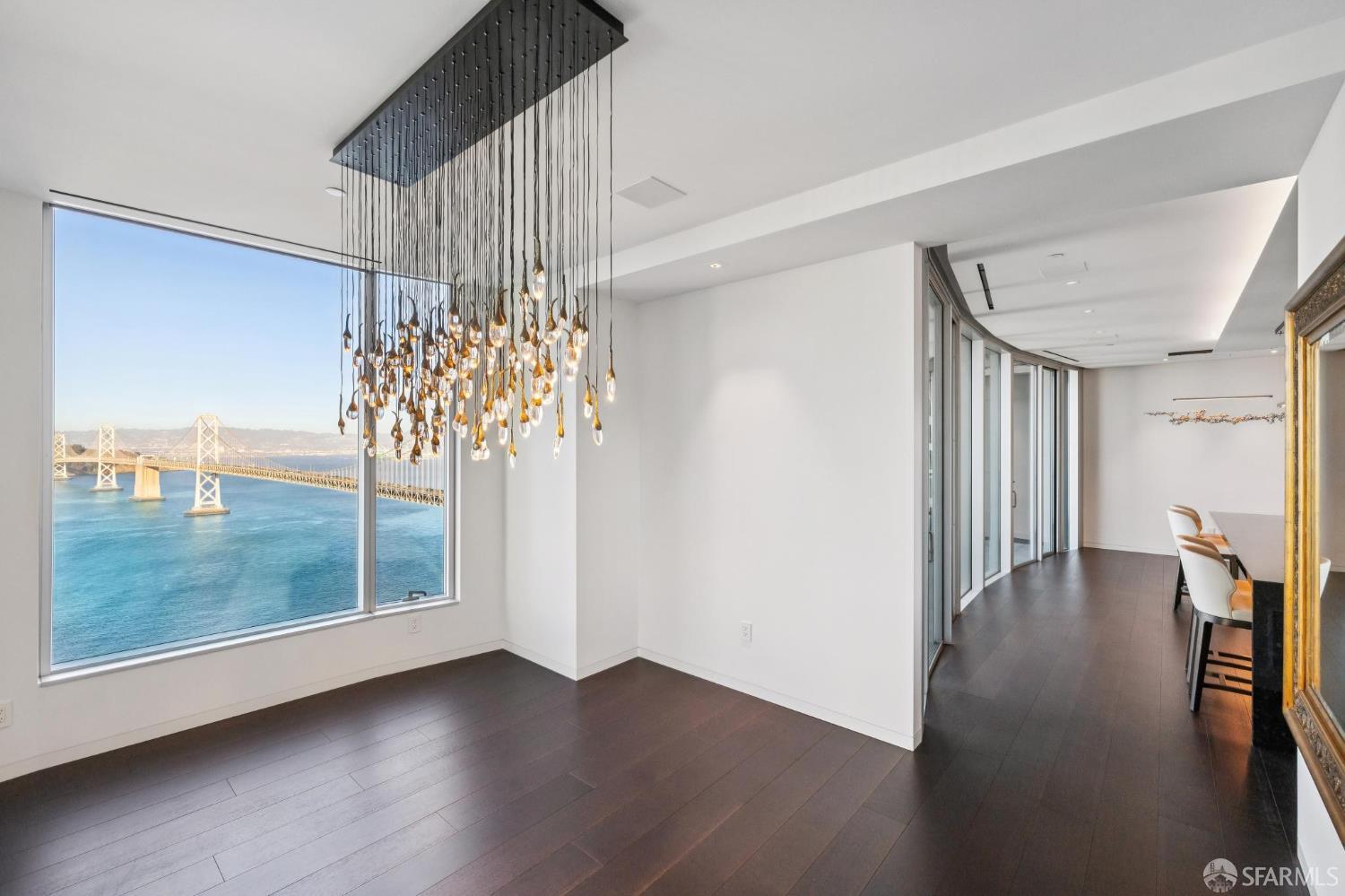 Detail Gallery Image 6 of 35 For 301 Main St 37b,  San Francisco,  CA 94105 - 3 Beds | 3/1 Baths