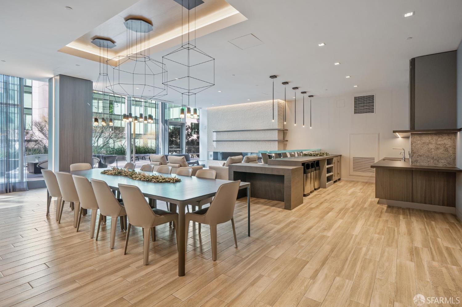 Detail Gallery Image 33 of 35 For 301 Main St 37b,  San Francisco,  CA 94105 - 3 Beds | 3/1 Baths