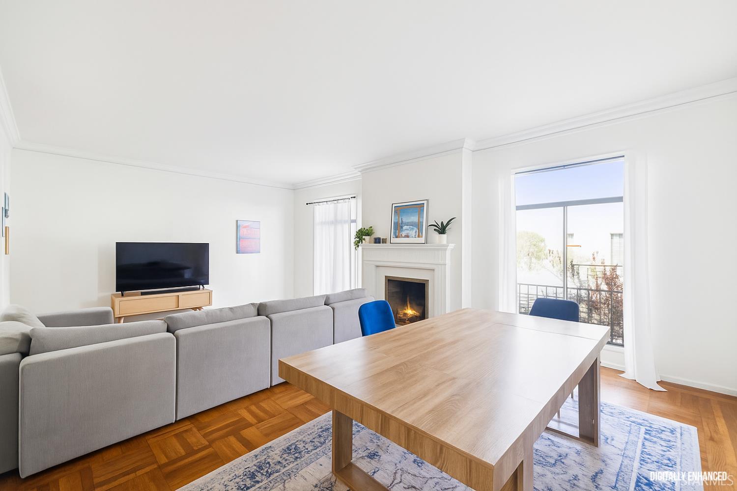 Detail Gallery Image 3 of 18 For 3537 Fillmore St, San Francisco,  CA 94123 - – Beds | – Baths