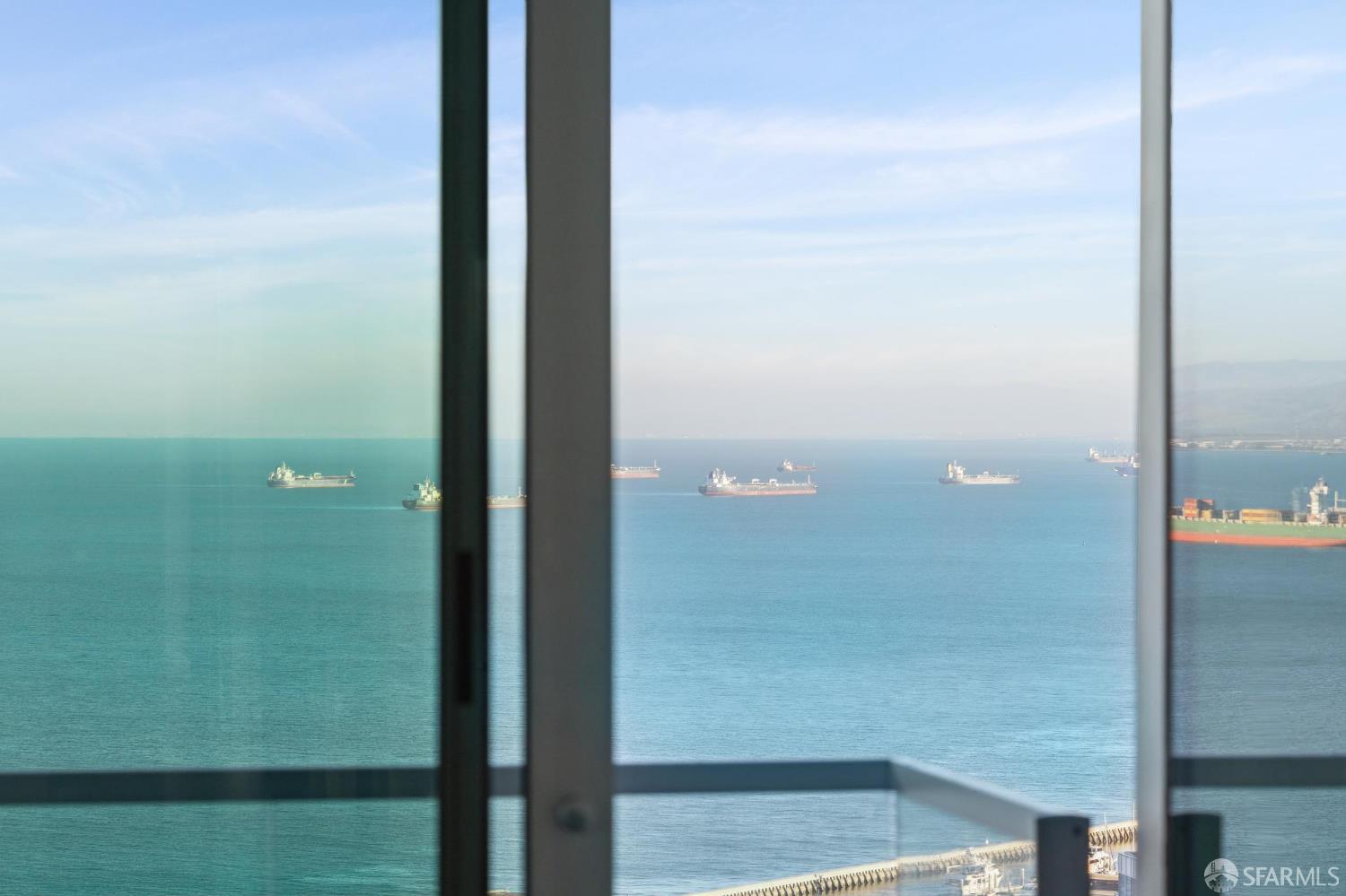 Detail Gallery Image 16 of 35 For 301 Main St 37b,  San Francisco,  CA 94105 - 3 Beds | 3/1 Baths