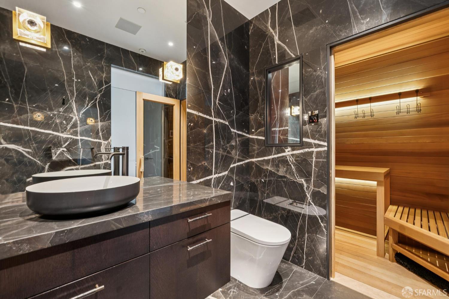 Detail Gallery Image 25 of 35 For 301 Main St 37b,  San Francisco,  CA 94105 - 3 Beds | 3/1 Baths