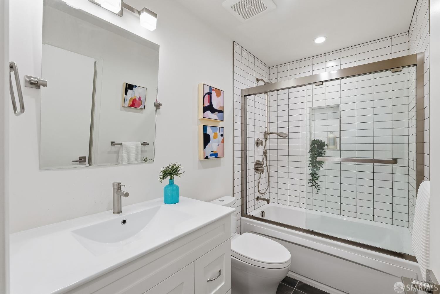 Detail Gallery Image 15 of 25 For 357 Vallejo St, San Francisco,  CA 94133 - 2 Beds | 2 Baths