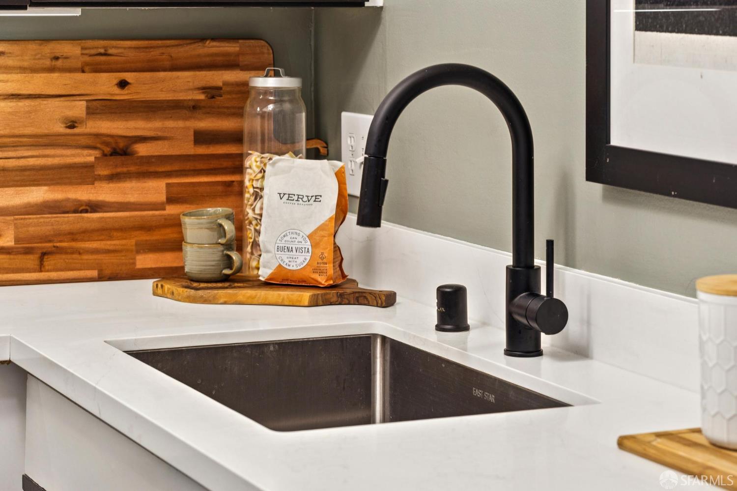 Detail Gallery Image 28 of 65 For 1755 Filbert St 1k,  San Francisco,  CA 94123 - 2 Beds | 1 Baths