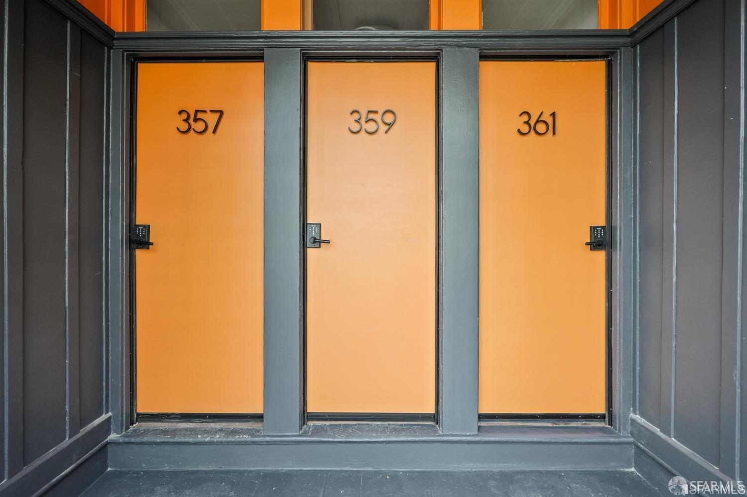 Detail Gallery Image 4 of 25 For 357 Vallejo St, San Francisco,  CA 94133 - 2 Beds | 2 Baths