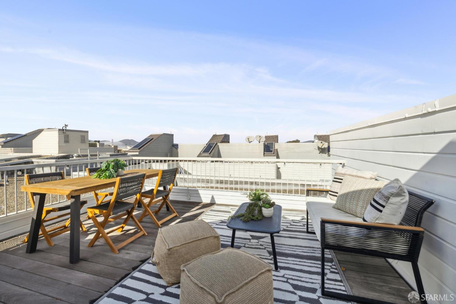 Detail Gallery Image 47 of 65 For 1755 Filbert St 1k,  San Francisco,  CA 94123 - 2 Beds | 1 Baths