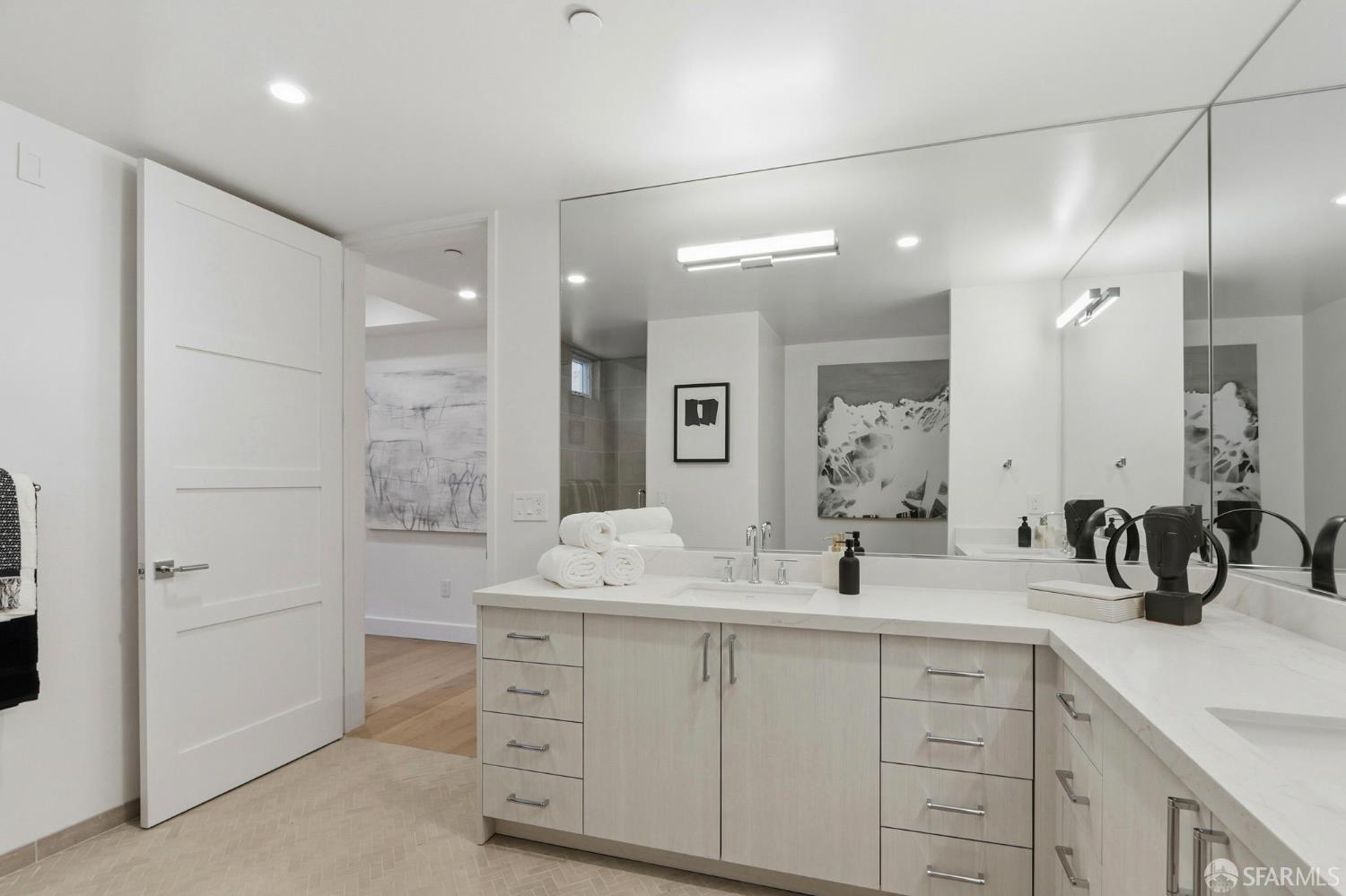 Detail Gallery Image 22 of 39 For 425 First St #14,  Los Altos,  CA 94022 - 1 Beds | 1/1 Baths