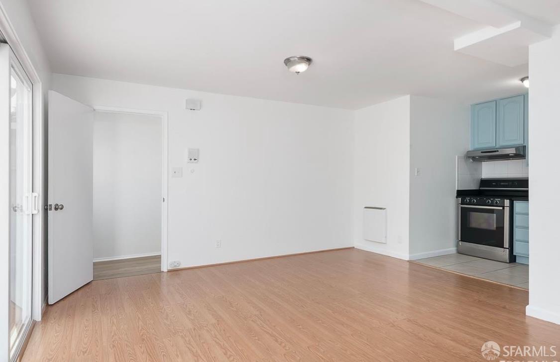 Detail Gallery Image 22 of 32 For 719 Banks St, San Francisco,  CA 94110 - 3 Beds | 2 Baths