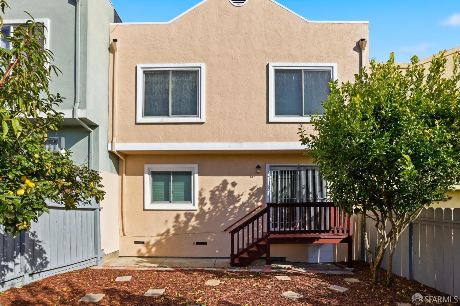 Detail Gallery Image 24 of 33 For 932 Hillside Blvd, Daly City,  CA 94014 - 4 Beds | 3 Baths