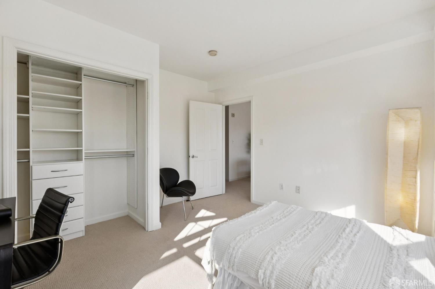 Photo #32: 425086291 Listing: Photo #32