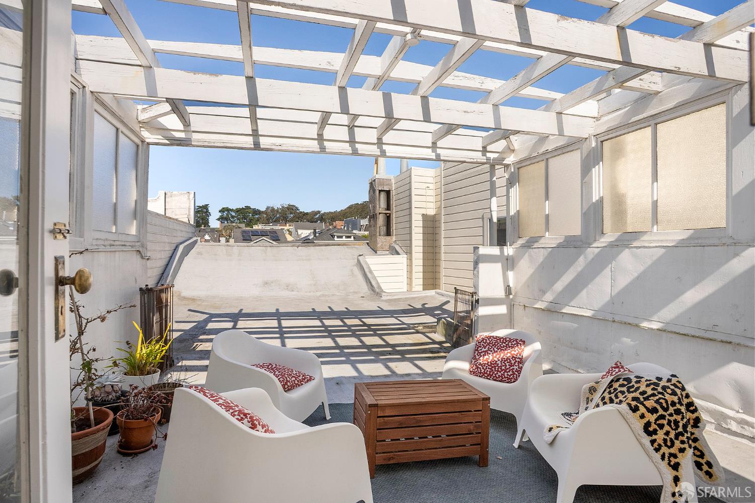 Detail Gallery Image 28 of 30 For 3975 Clay St, San Francisco,  CA 94118 - 5 Beds | 2 Baths