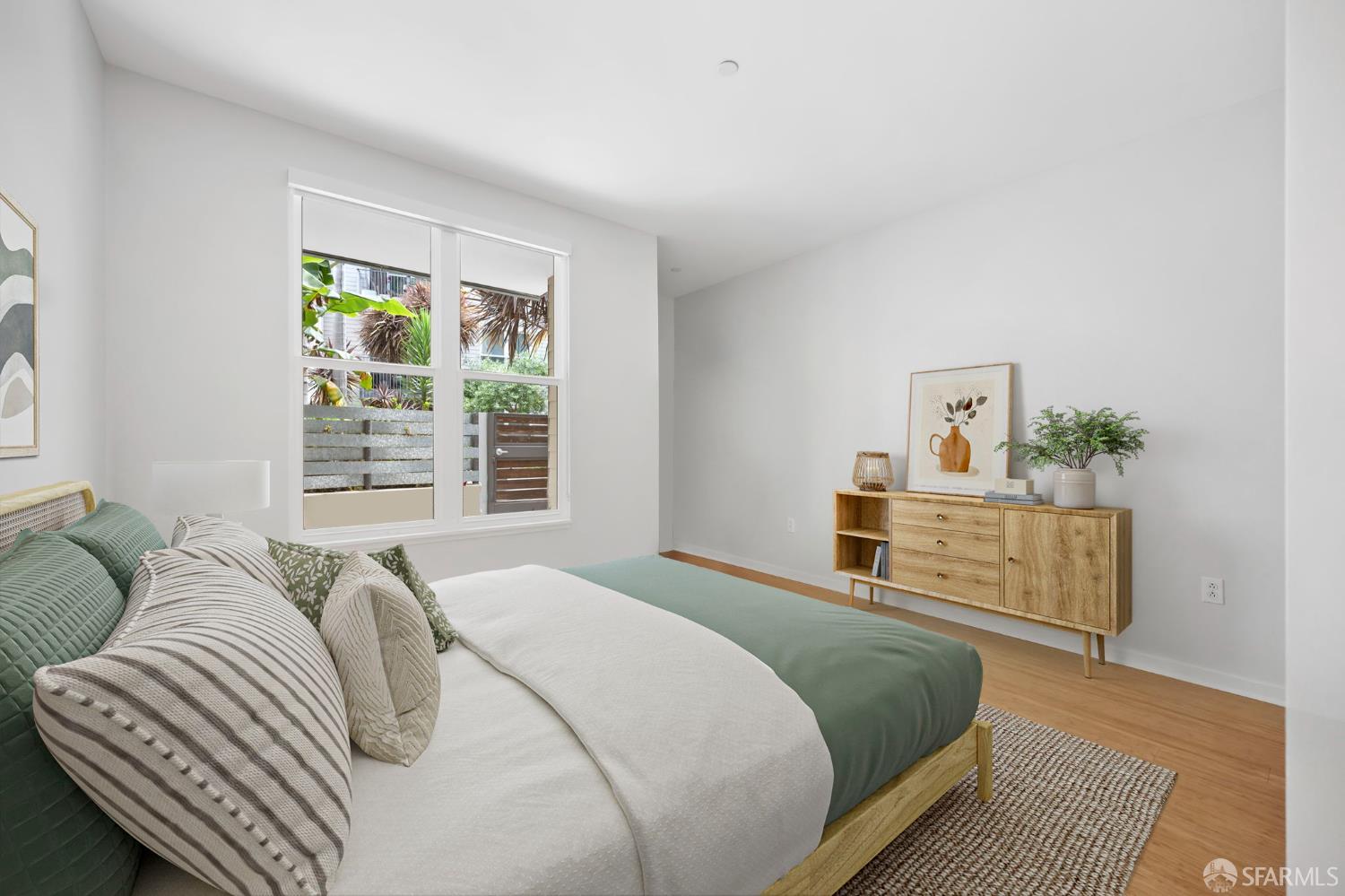 Detail Gallery Image 11 of 18 For 5800 3rd St #1121,  San Francisco,  CA 94124 - 3 Beds | 3 Baths