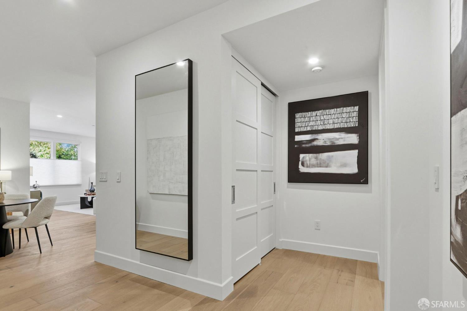 Detail Gallery Image 13 of 39 For 425 First St #14,  Los Altos,  CA 94022 - 1 Beds | 1/1 Baths