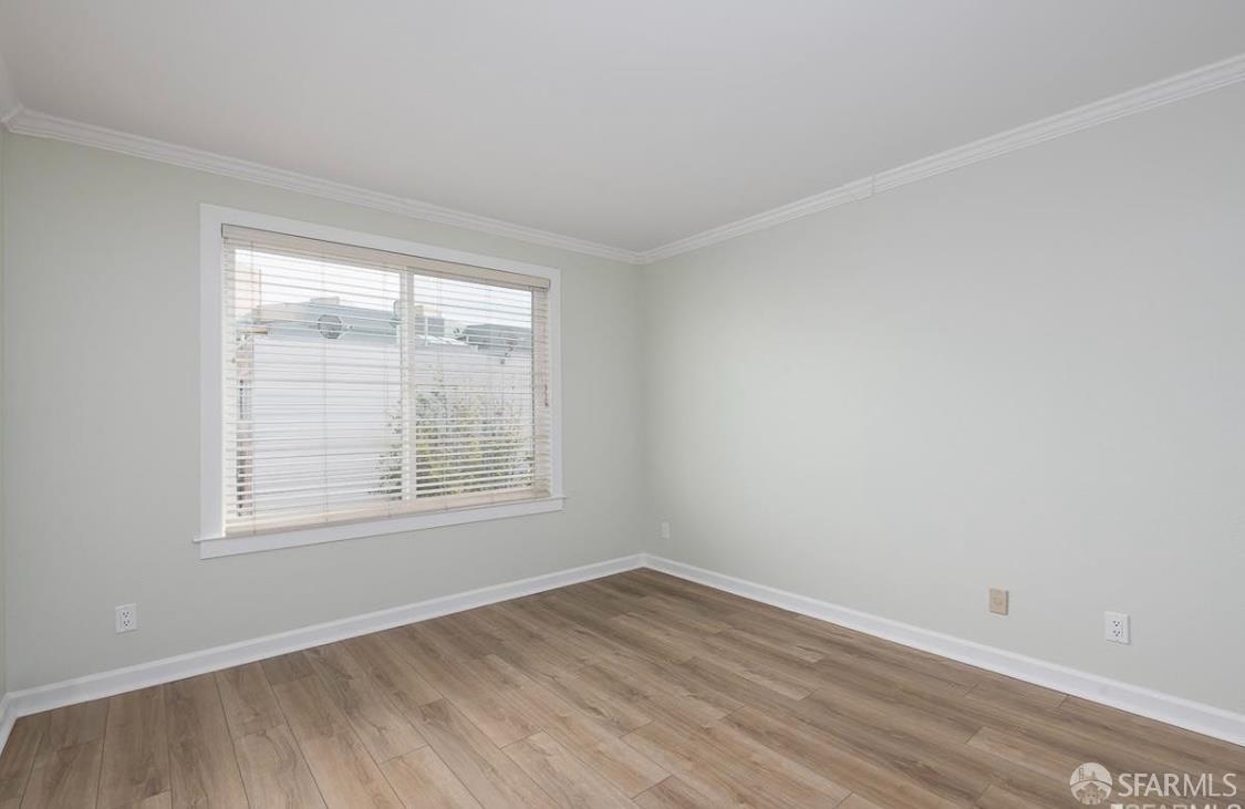 Detail Gallery Image 15 of 32 For 719 Banks St, San Francisco,  CA 94110 - 3 Beds | 2 Baths