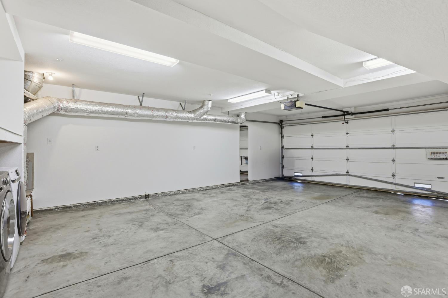 Detail Gallery Image 32 of 33 For 932 Hillside Blvd, Daly City,  CA 94014 - 4 Beds | 3 Baths