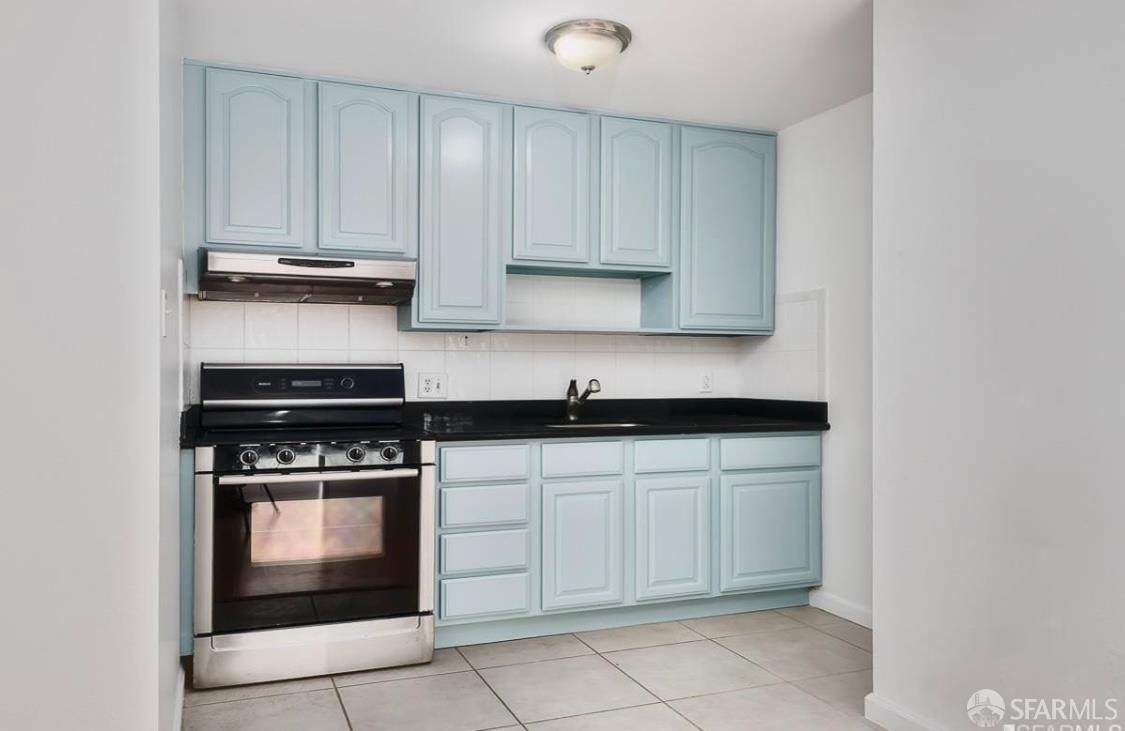 Detail Gallery Image 28 of 32 For 719 Banks St, San Francisco,  CA 94110 - 3 Beds | 2 Baths