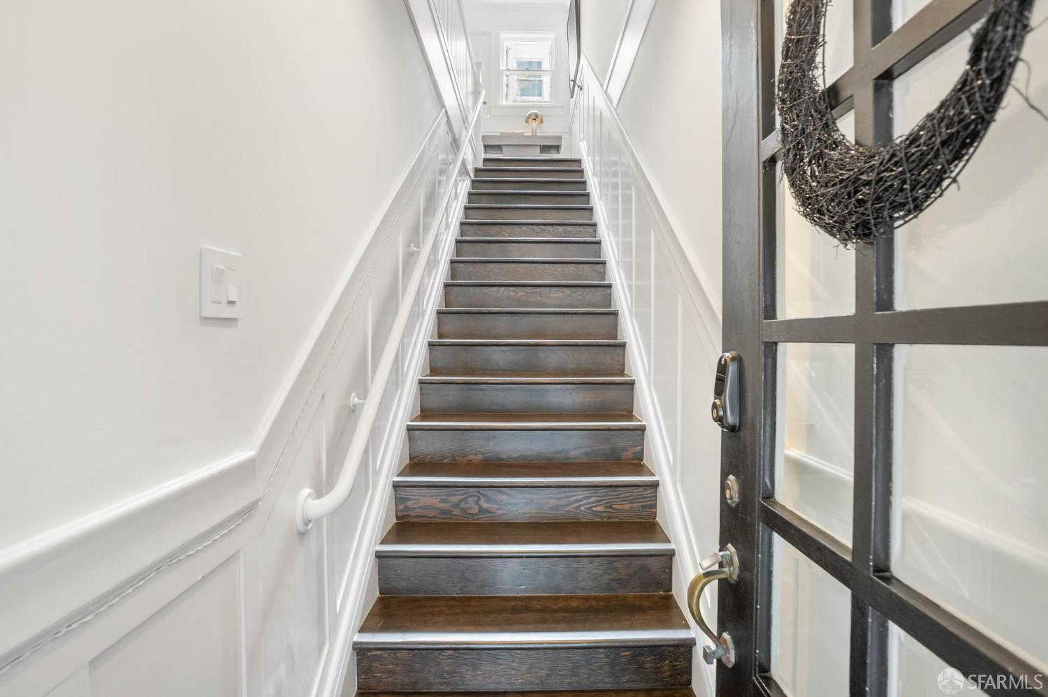 Detail Gallery Image 3 of 30 For 3975 Clay St, San Francisco,  CA 94118 - 5 Beds | 2 Baths