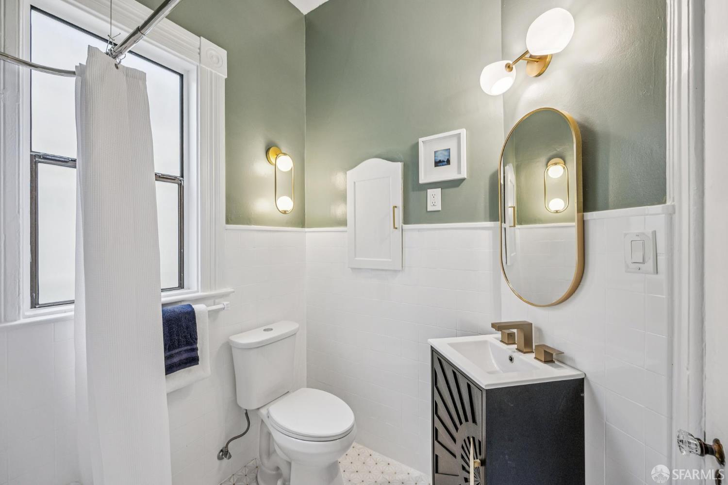 Photo #33: 425070471 Listing: Photo #33