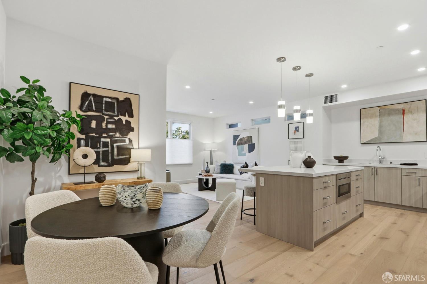 Detail Gallery Image 10 of 39 For 425 First St #14,  Los Altos,  CA 94022 - 1 Beds | 1/1 Baths