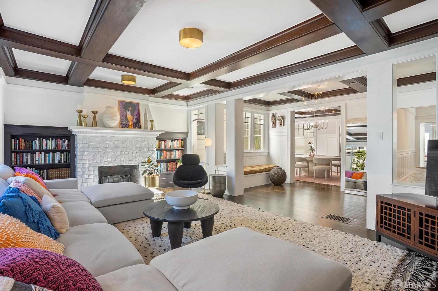 Detail Gallery Image 7 of 30 For 3975 Clay St, San Francisco,  CA 94118 - 5 Beds | 2 Baths