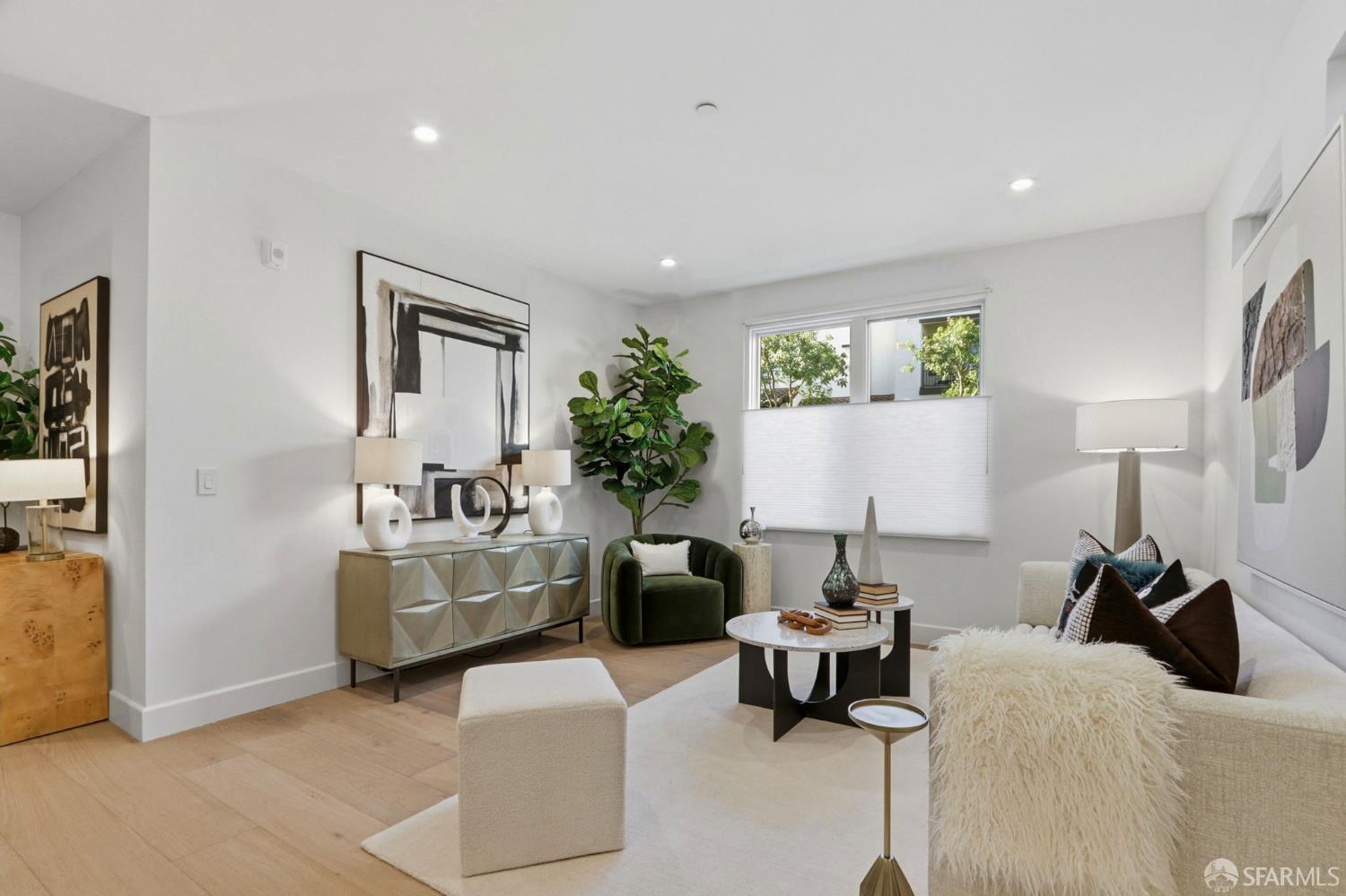 Detail Gallery Image 3 of 39 For 425 First St #14,  Los Altos,  CA 94022 - 1 Beds | 1/1 Baths