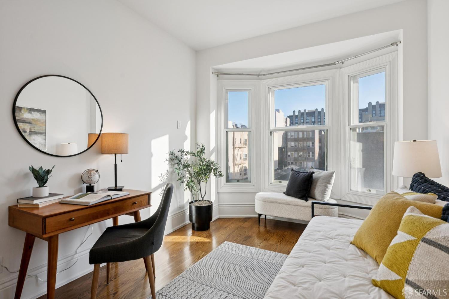 Detail Gallery Image 27 of 38 For 1070 Post St #4,  San Francisco,  CA 94109 - 3 Beds | 2 Baths