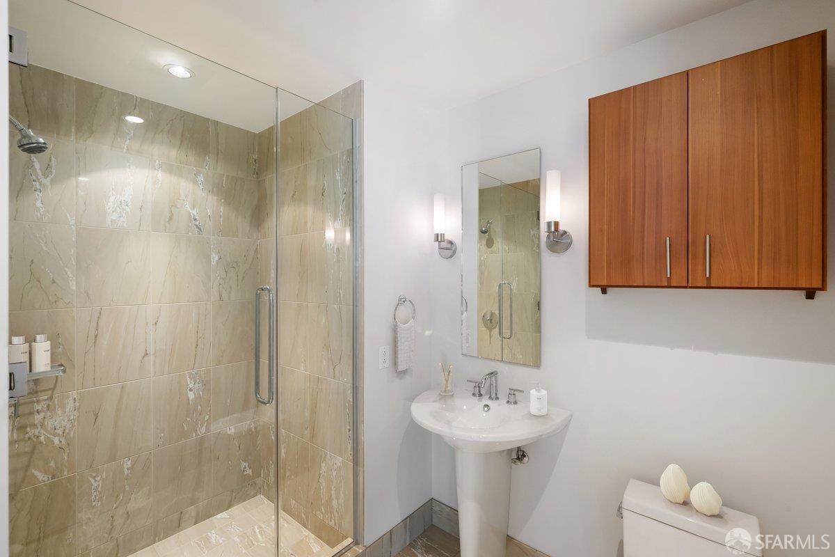 Detail Gallery Image 22 of 54 For 301 Mission St 29d,  San Francisco,  CA 94105 - 2 Beds | 3 Baths