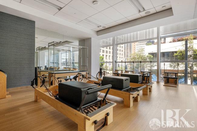 Detail Gallery Image 42 of 54 For 301 Mission St 29d,  San Francisco,  CA 94105 - 2 Beds | 3 Baths