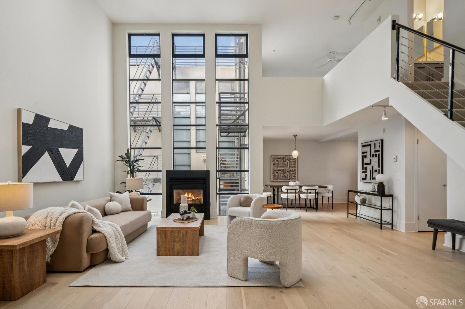 Photo #3: 425086513 Listing: Photo #3