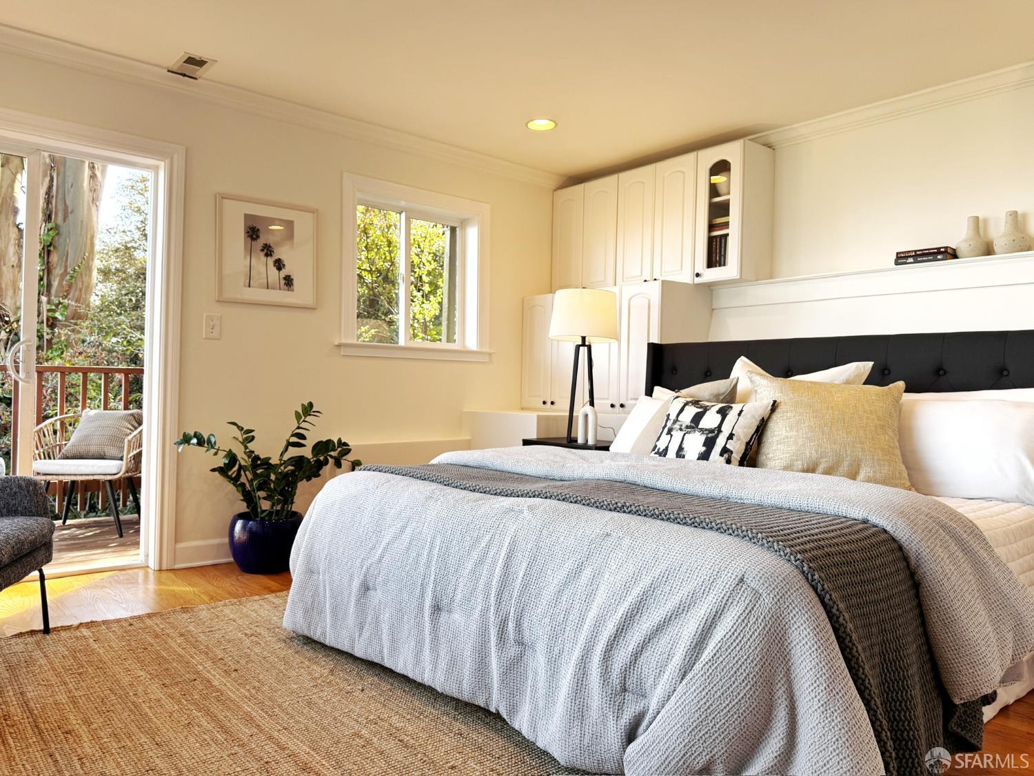 Photo #6: 425085572 Listing: Photo #6