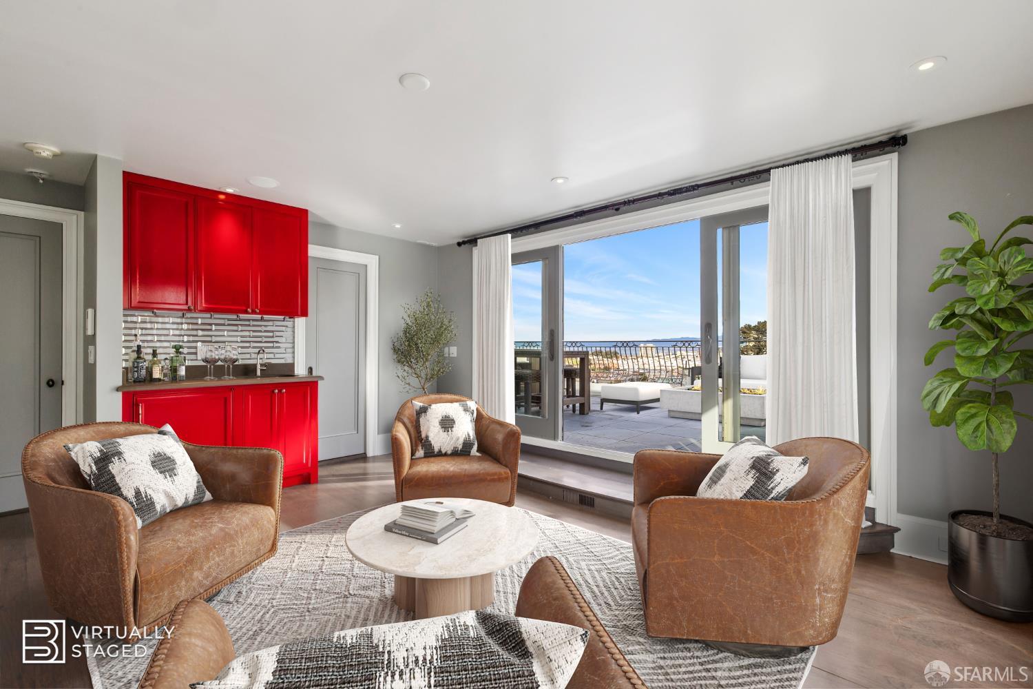 Detail Gallery Image 25 of 40 For 2828 Divisadero St, San Francisco,  CA 94123 - 4 Beds | 5/1 Baths