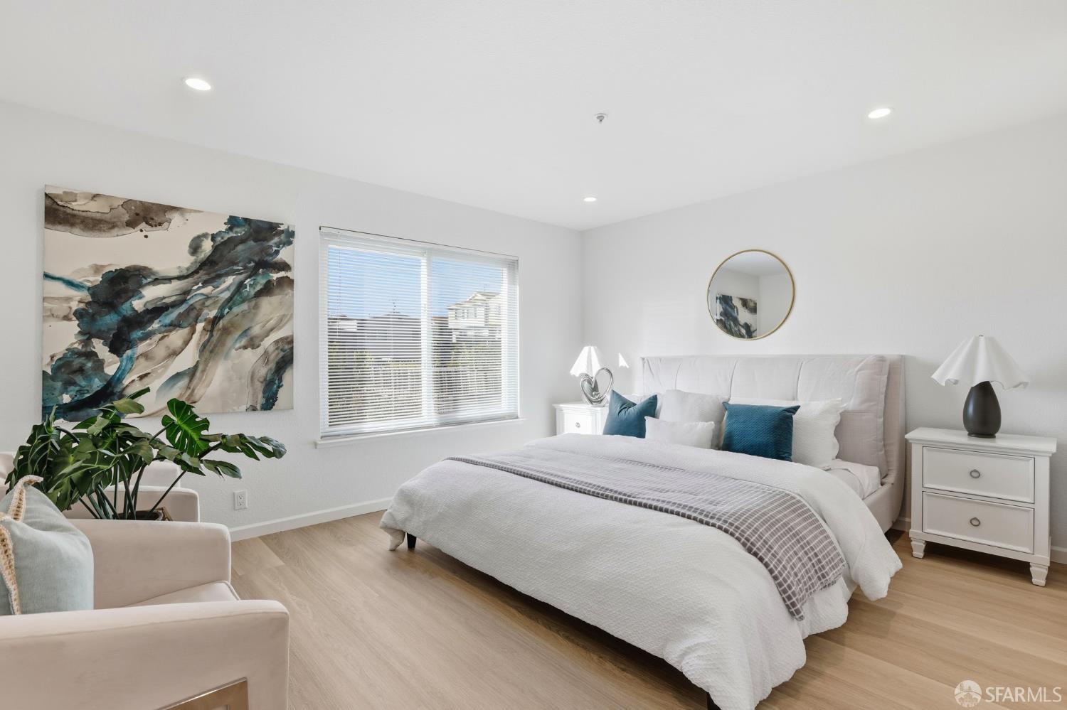 Detail Gallery Image 22 of 33 For 932 Hillside Blvd, Daly City,  CA 94014 - 4 Beds | 3 Baths