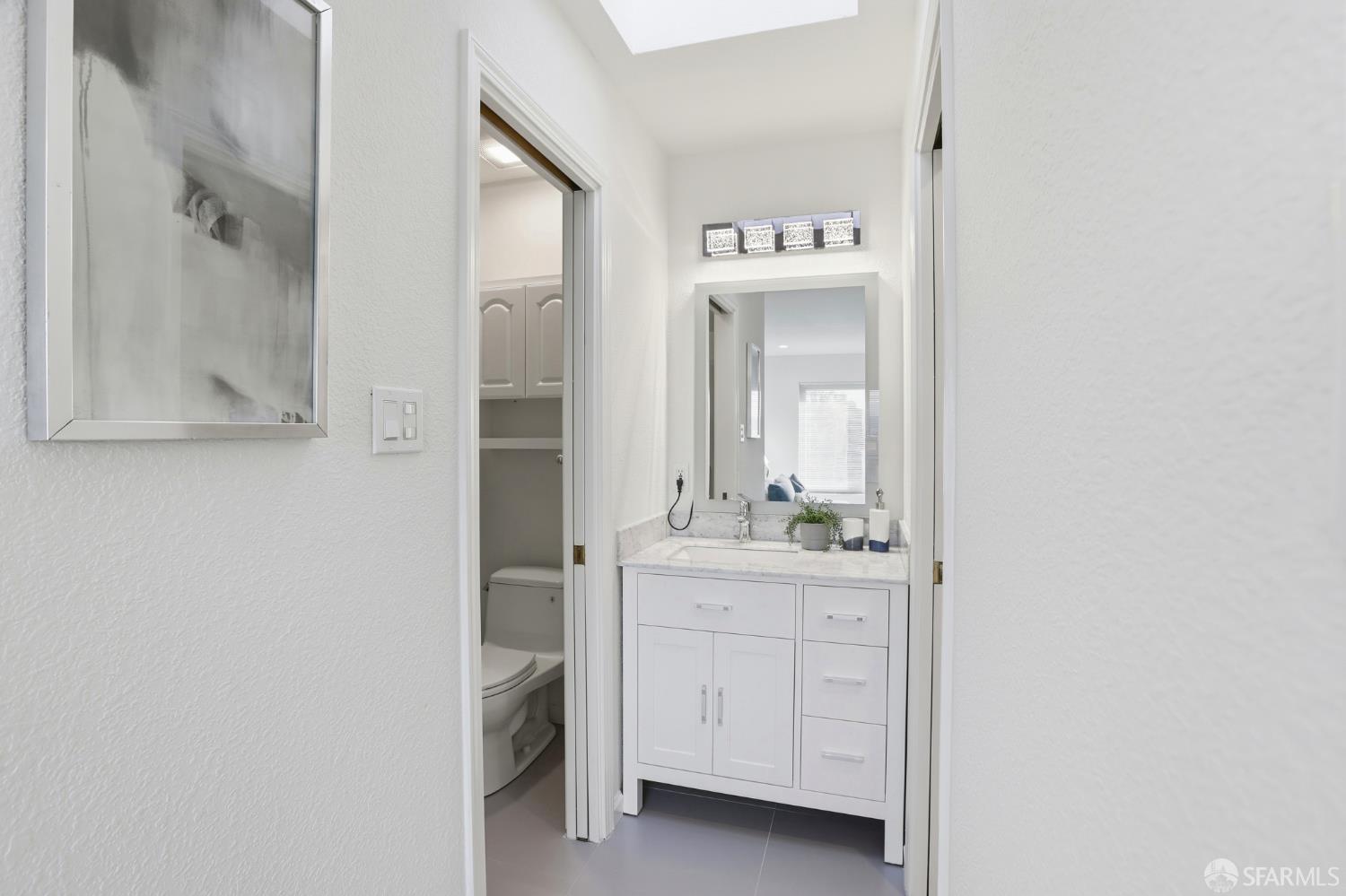 Detail Gallery Image 15 of 33 For 932 Hillside Blvd, Daly City,  CA 94014 - 4 Beds | 3 Baths