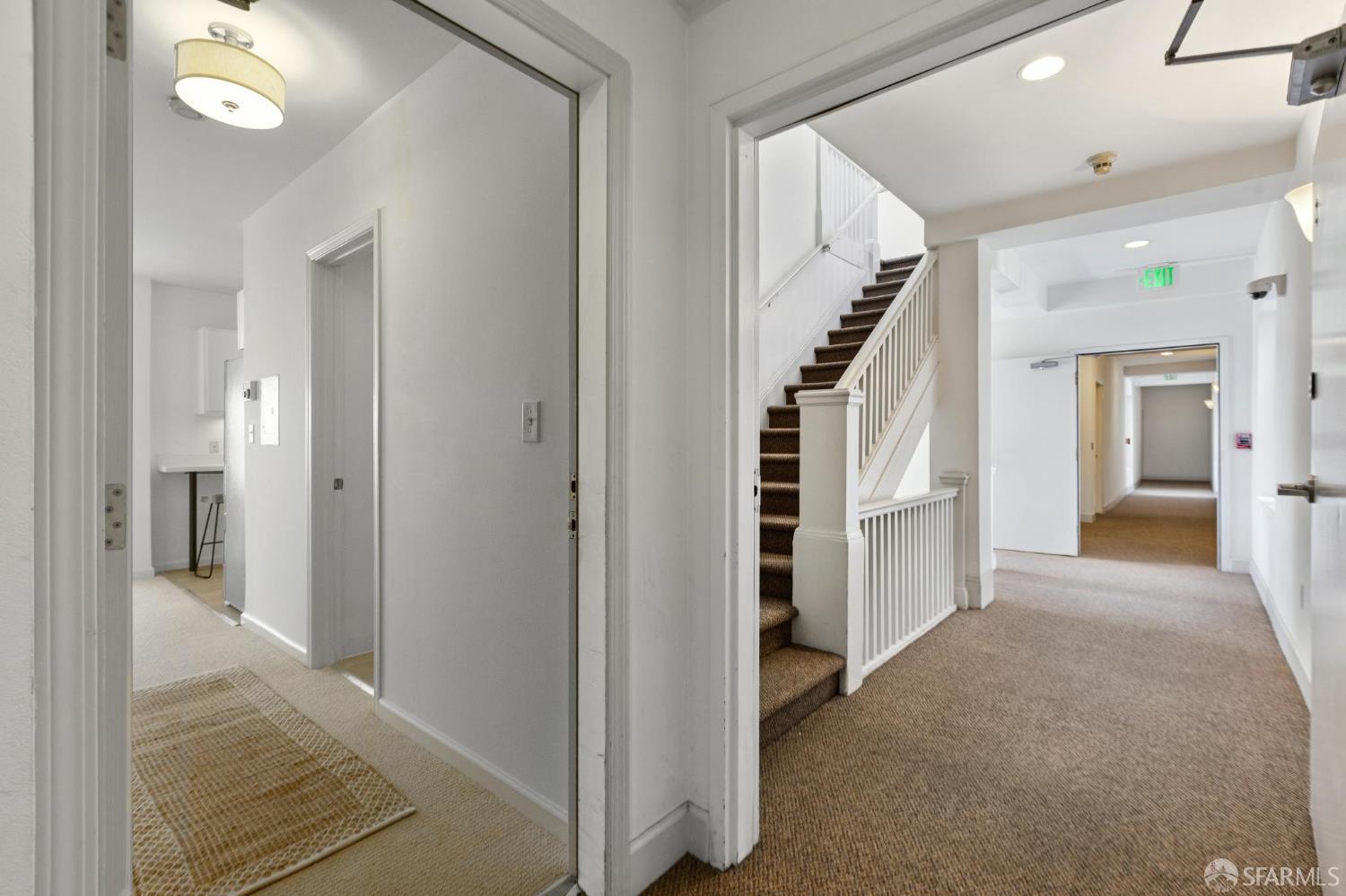 Photo #7: 425086291 Listing: Photo #7