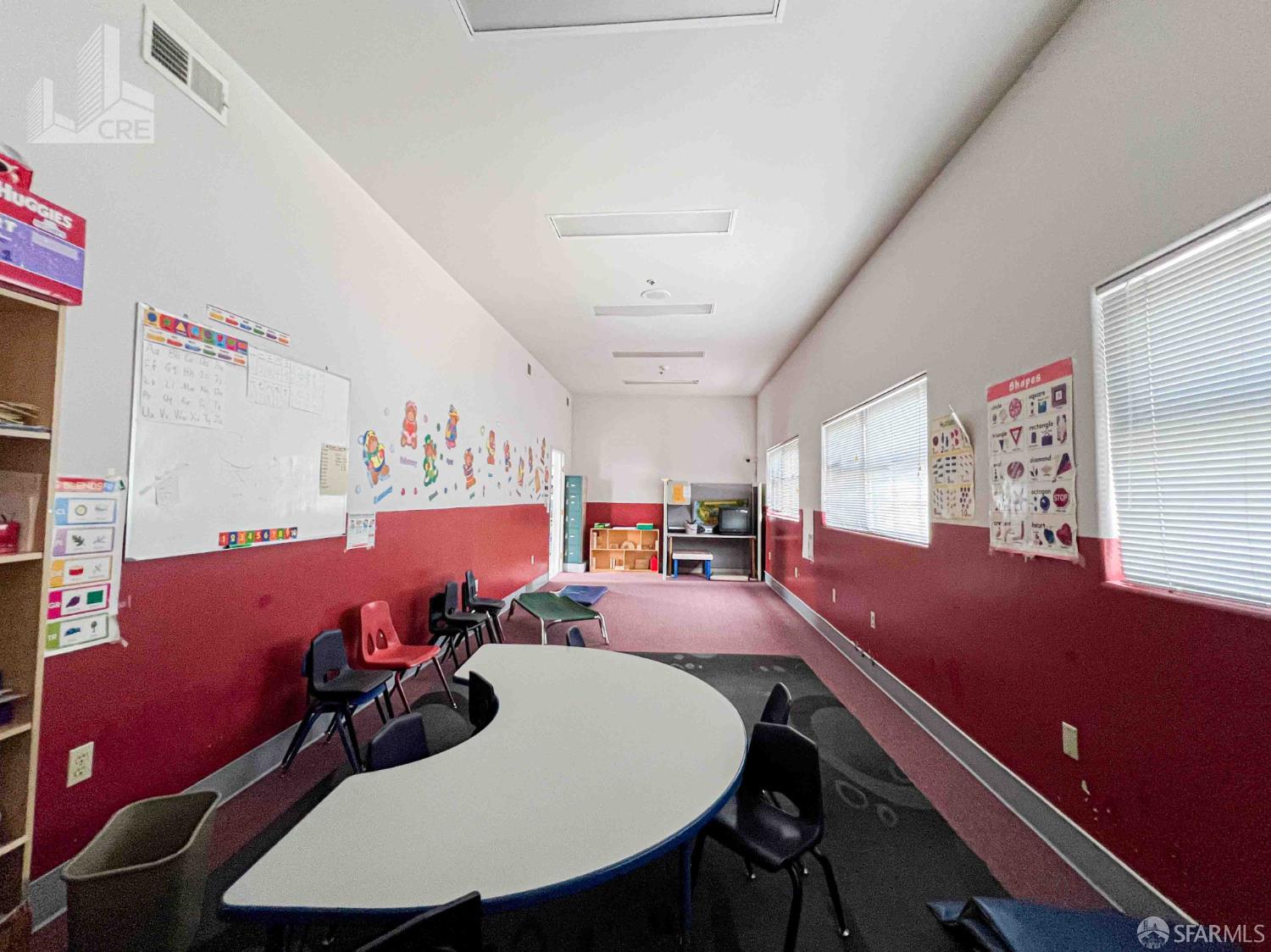 Detail Gallery Image 12 of 12 For 1011 7th Ave, Oakland,  CA 94606 - – Beds | – Baths