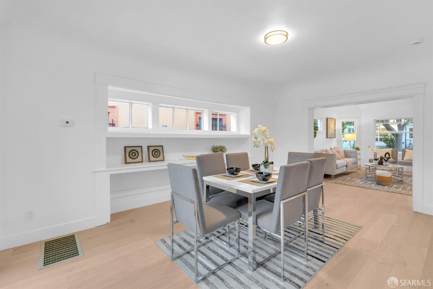 Detail Gallery Image 6 of 27 For 1055 56th St, Emeryville,  CA 94608 - 4 Beds | 2 Baths