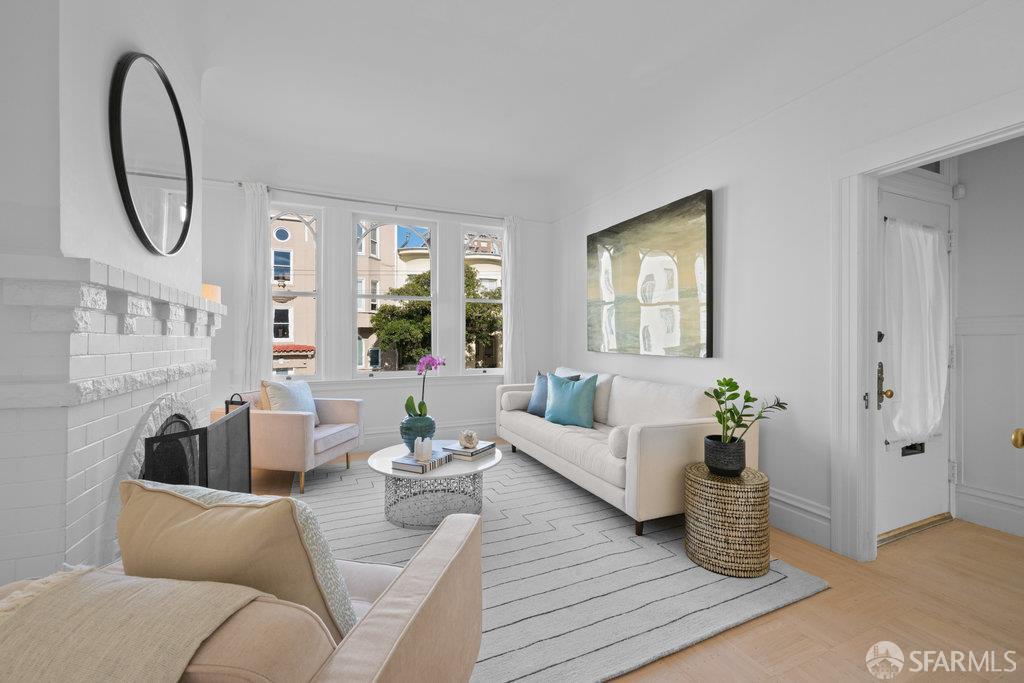 Detail Gallery Image 4 of 80 For 1259 Union St, San Francisco,  CA 94109 - 4 Beds | 3 Baths