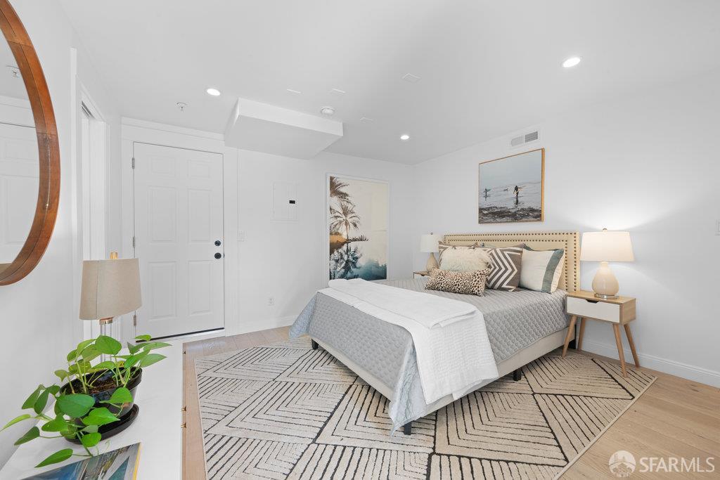 Detail Gallery Image 28 of 80 For 1259 Union St, San Francisco,  CA 94109 - 4 Beds | 3 Baths