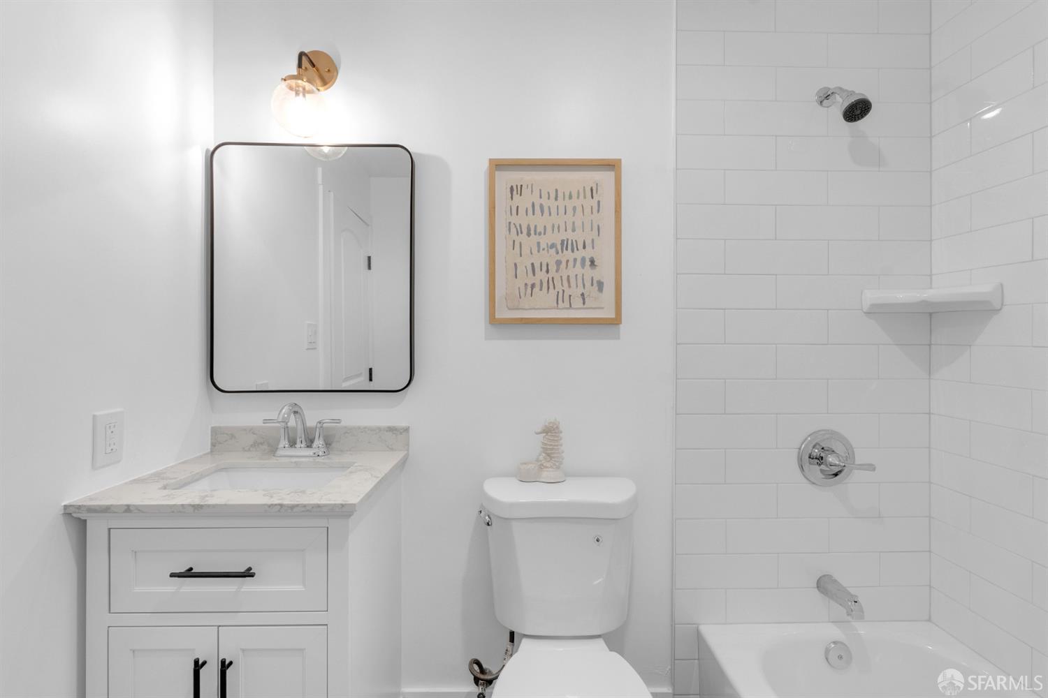 Detail Gallery Image 16 of 27 For 1055 56th St, Emeryville,  CA 94608 - 4 Beds | 2 Baths