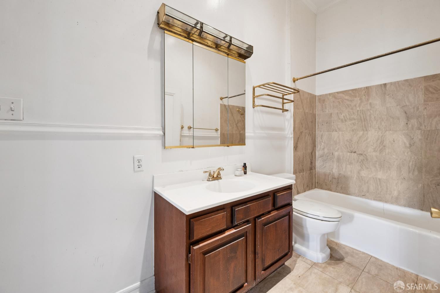 Detail Gallery Image 10 of 62 For 2132 Pine St, San Francisco,  CA 94115 - – Beds | – Baths