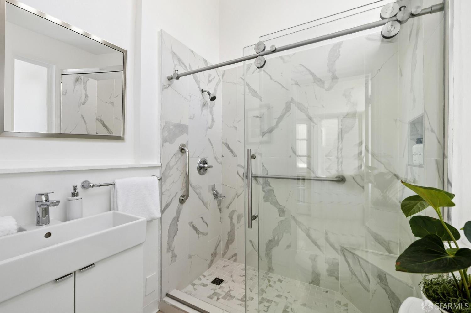 Detail Gallery Image 32 of 37 For 506 11th Ave, San Francisco,  CA 94118 - 3 Beds | 2/2 Baths