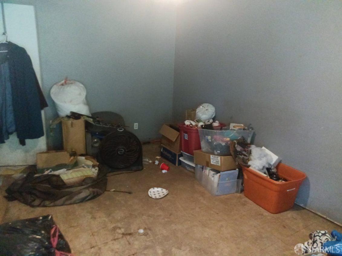 Detail Gallery Image 4 of 12 For 12420 State Highway 99e Hwy, Red Bluff,  CA 96080 - 3 Beds | 2 Baths