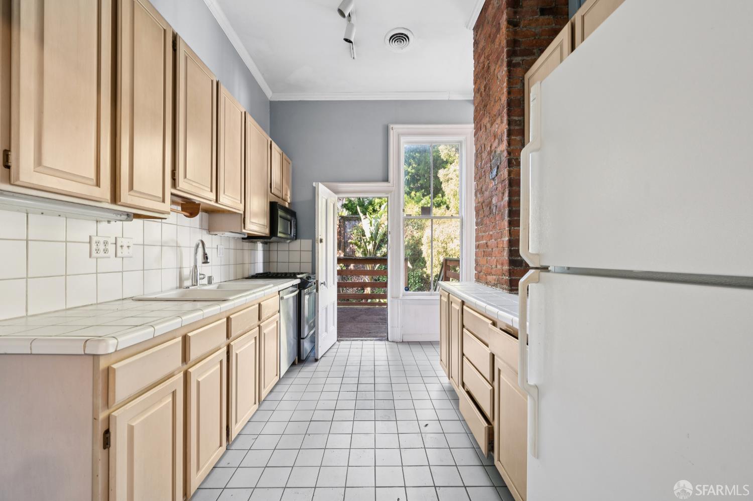 Detail Gallery Image 49 of 62 For 2132 Pine St, San Francisco,  CA 94115 - – Beds | – Baths