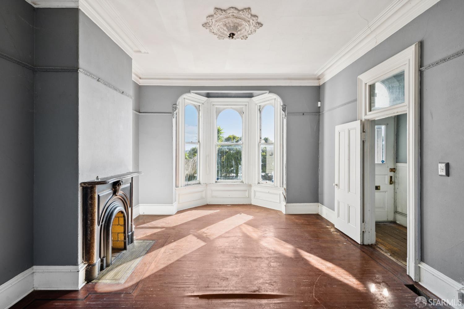 Detail Gallery Image 3 of 62 For 2132 Pine St, San Francisco,  CA 94115 - – Beds | – Baths