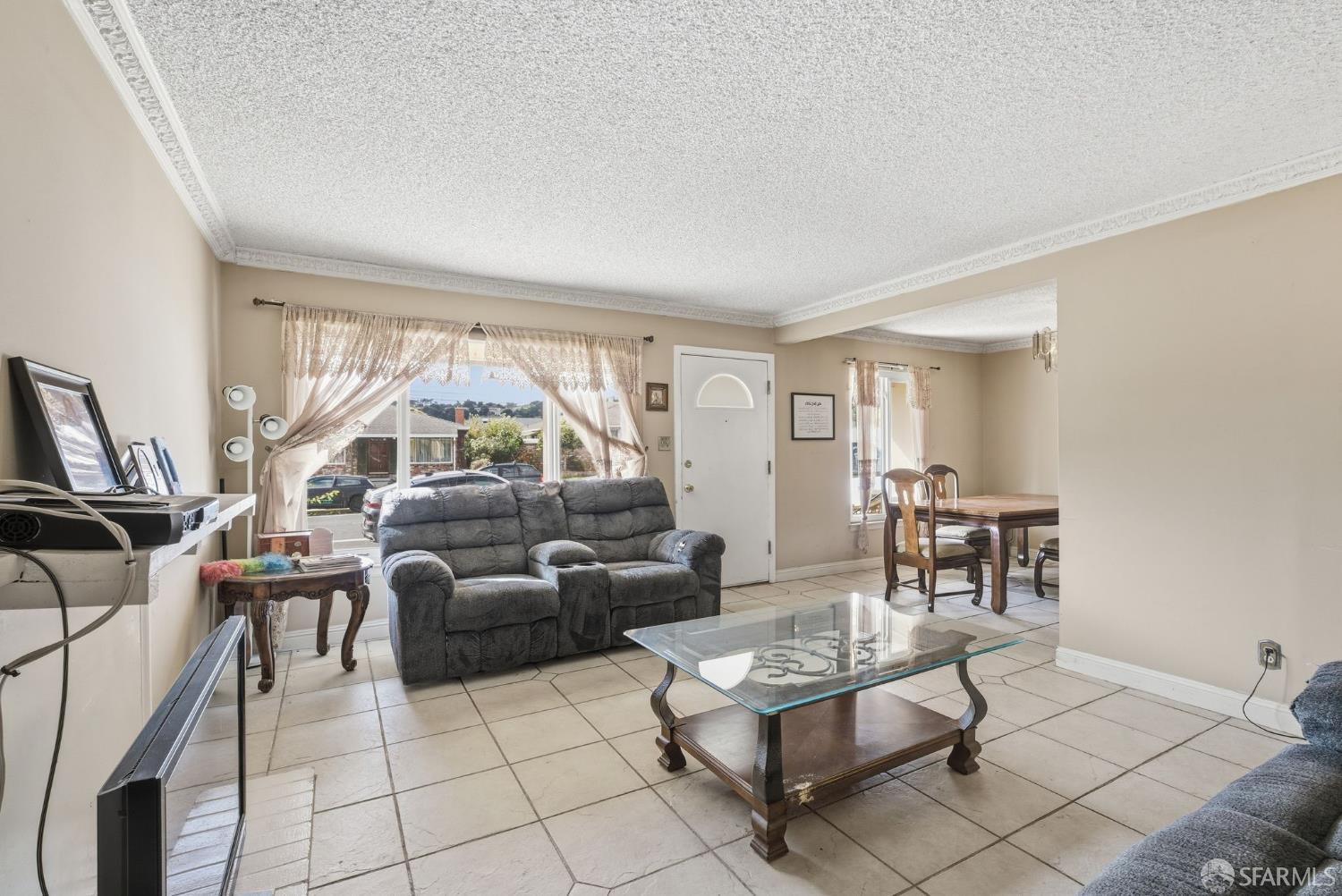 Detail Gallery Image 11 of 67 For 346 Del Monte Ave, South San Francisco,  CA 94080 - 4 Beds | 3 Baths