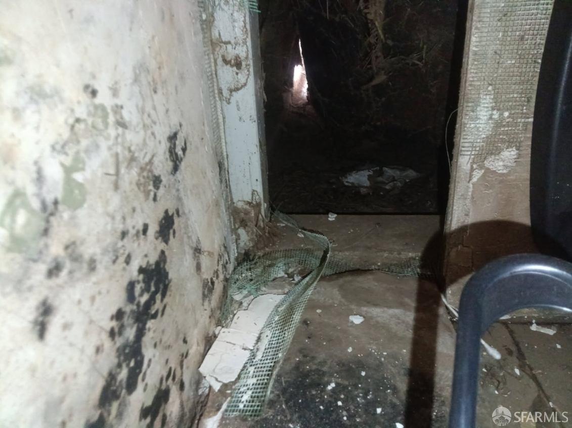 Detail Gallery Image 8 of 12 For 12420 State Highway 99e Hwy, Red Bluff,  CA 96080 - 3 Beds | 2 Baths