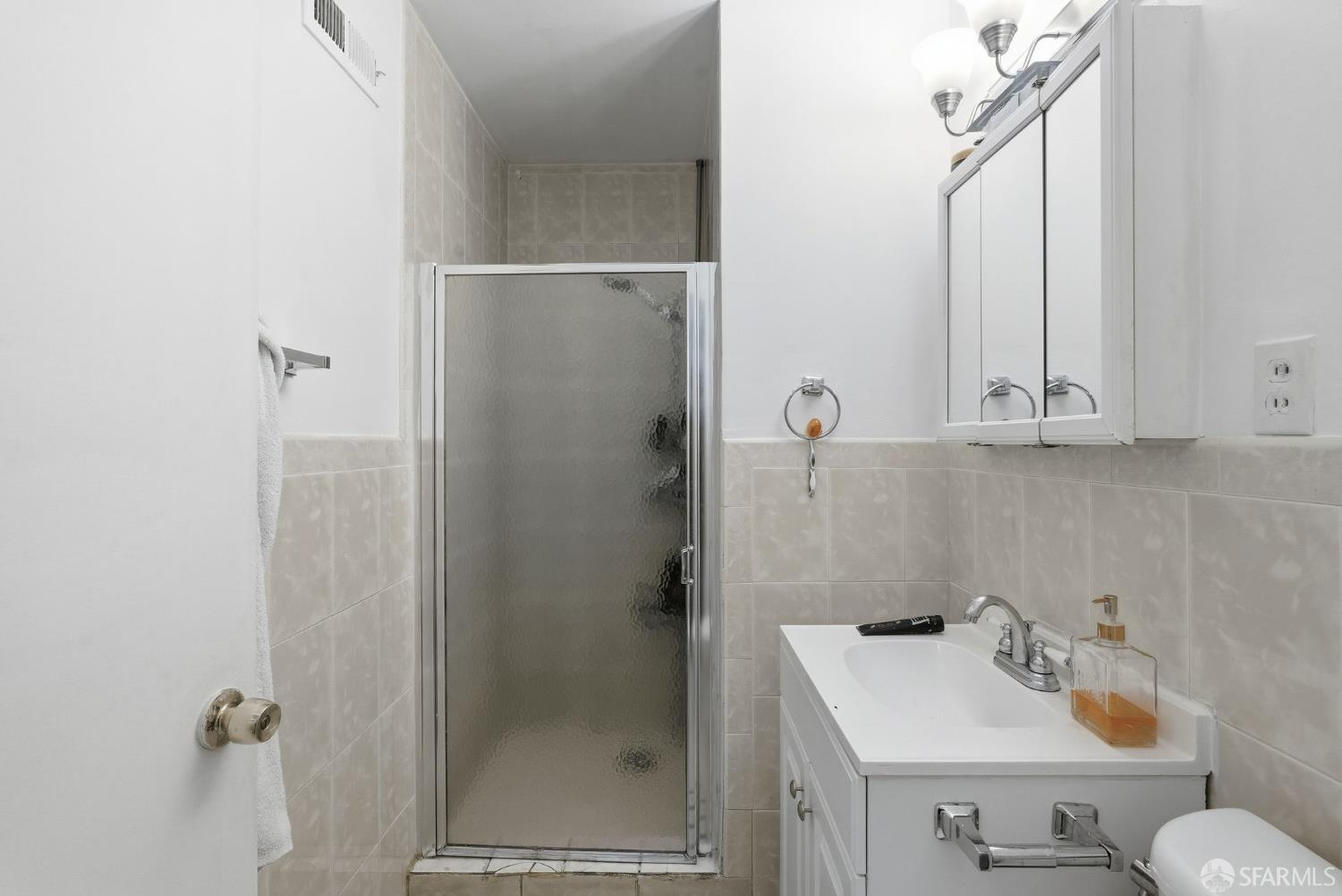 Detail Gallery Image 47 of 67 For 346 Del Monte Ave, South San Francisco,  CA 94080 - 4 Beds | 3 Baths