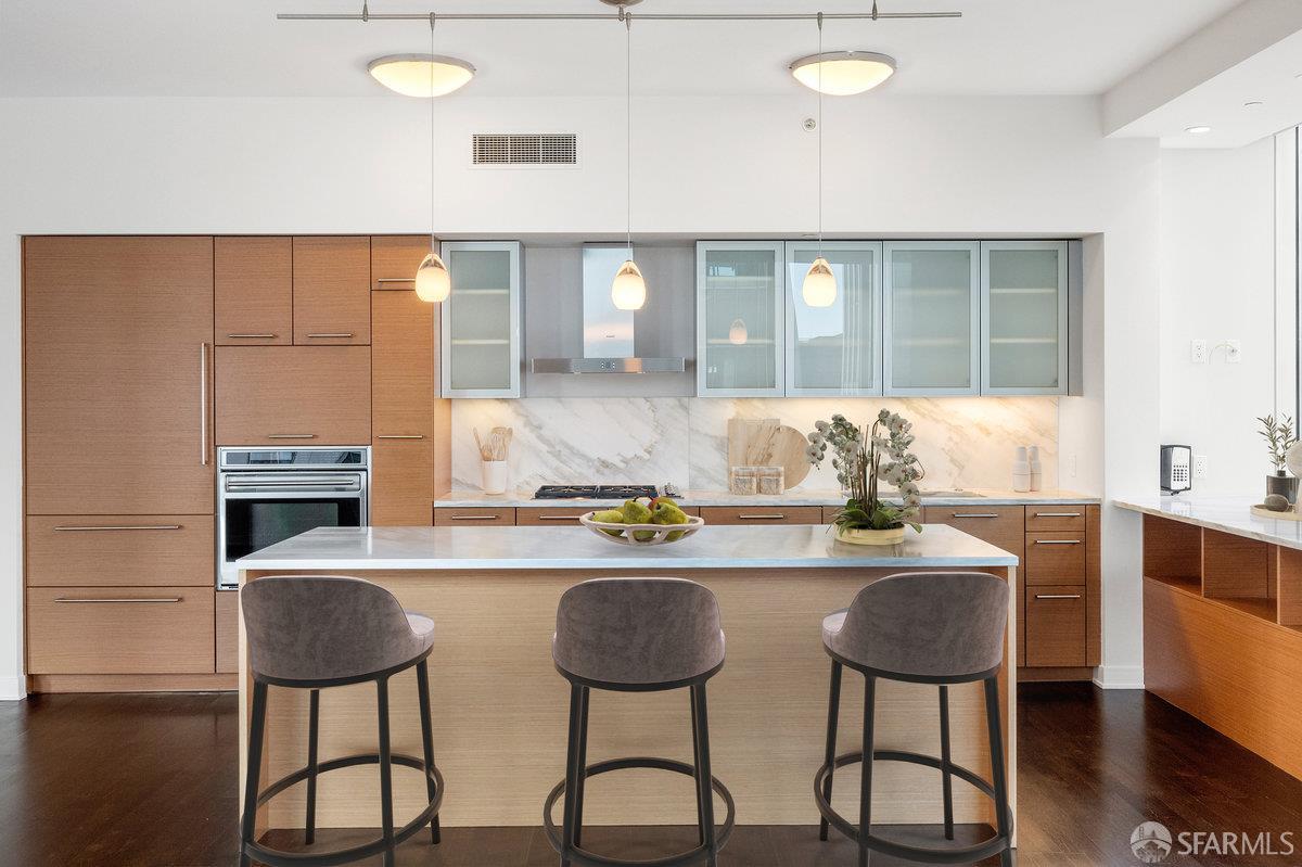 Detail Gallery Image 6 of 54 For 301 Mission St 29d,  San Francisco,  CA 94105 - 2 Beds | 3 Baths