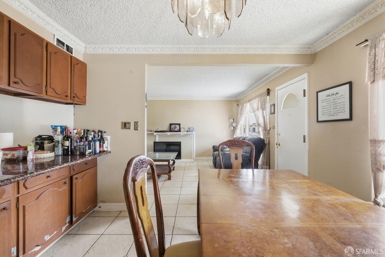 Detail Gallery Image 13 of 67 For 346 Del Monte Ave, South San Francisco,  CA 94080 - 4 Beds | 3 Baths