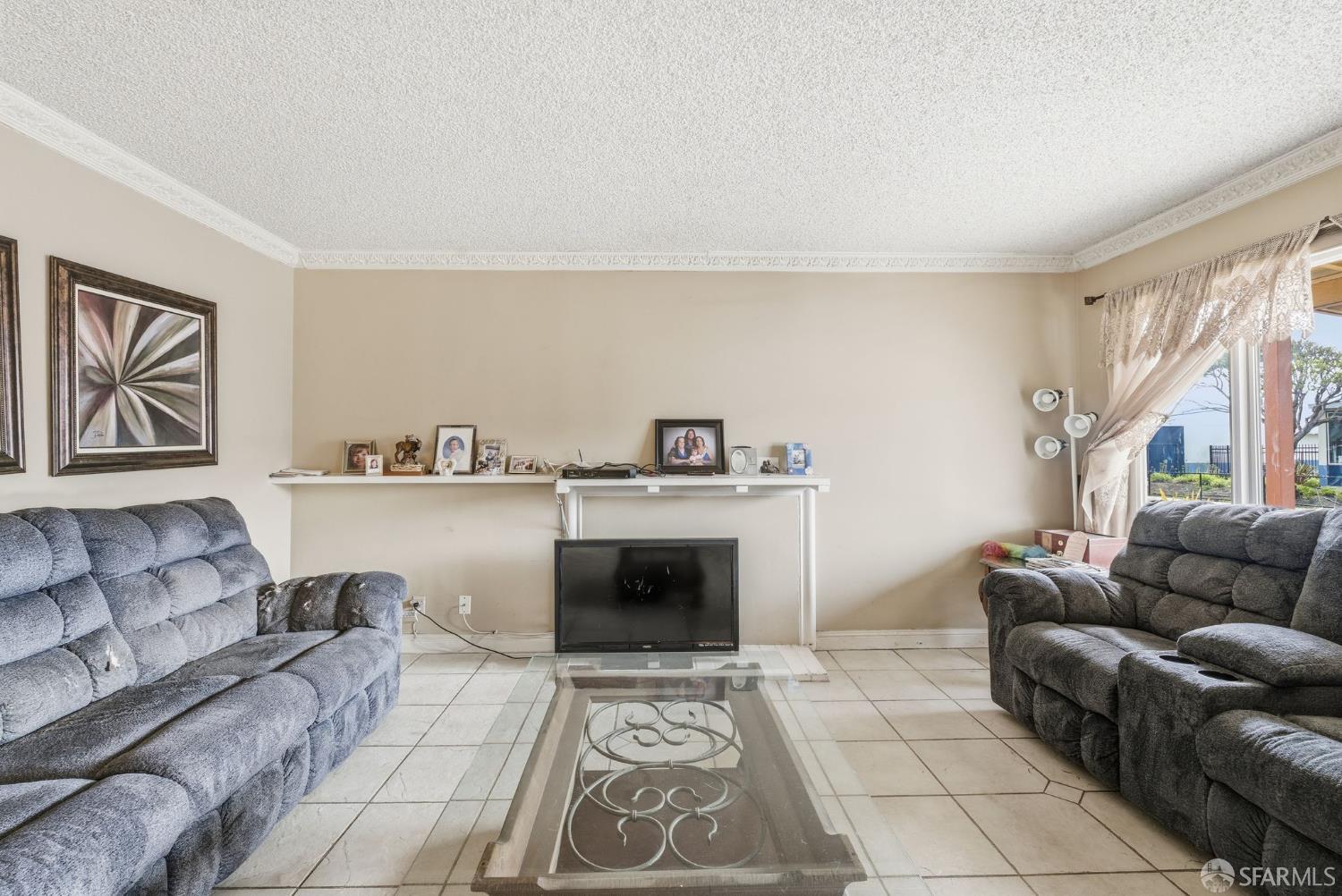 Detail Gallery Image 12 of 67 For 346 Del Monte Ave, South San Francisco,  CA 94080 - 4 Beds | 3 Baths