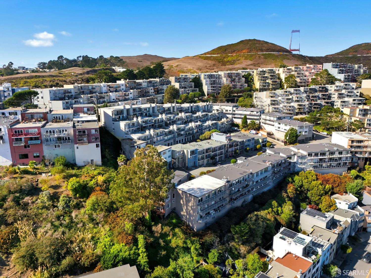 Photo #22: 425085572 Listing: Photo #22